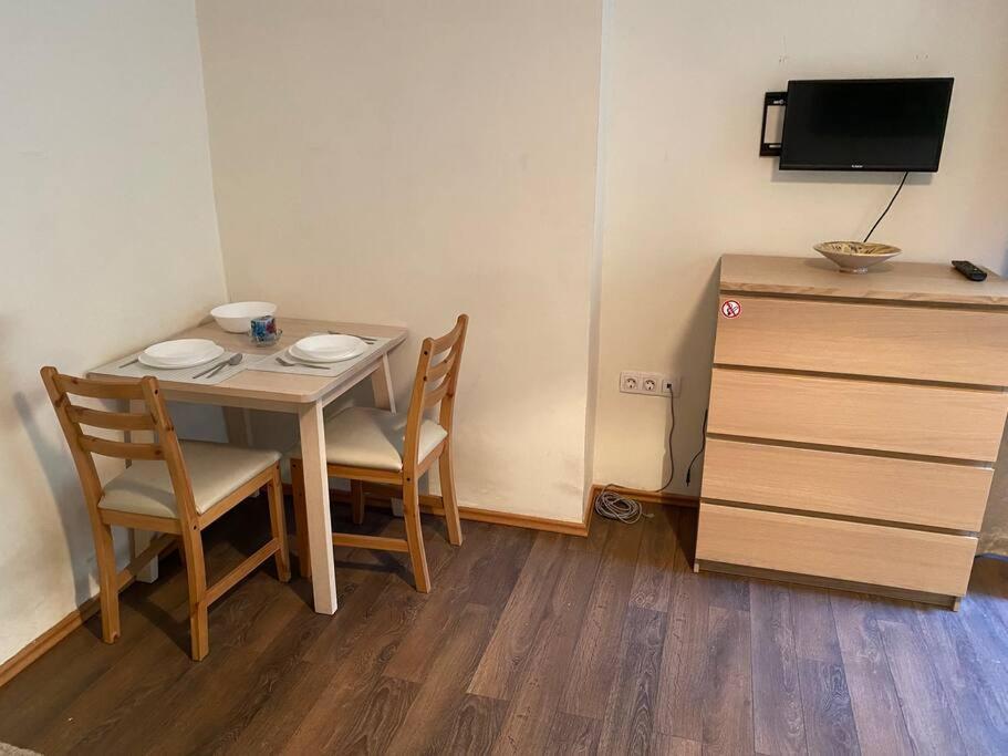 Opera Apartment 2 With Wifi & Tv โซเฟีย ภายนอก รูปภาพ